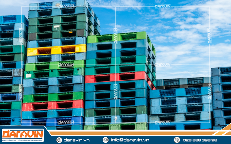 pallet nhựa được ưu tiên thông quan trong việc xuất khẩu